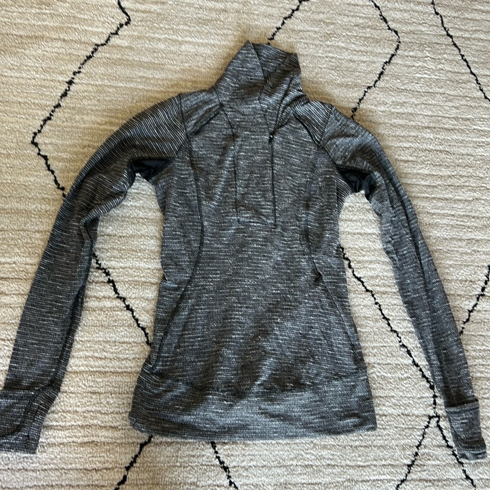 Lululemon Long Sleeve Half Zip